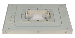 low profile xy nanopositioner with large aperture shown with chambered coverglass