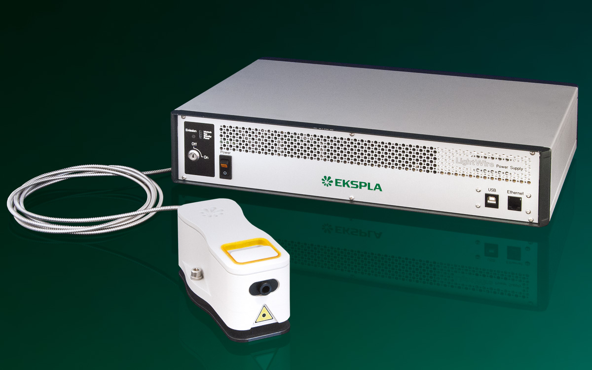 LightWire FF200 Compact Femtosecond Fiber Laser